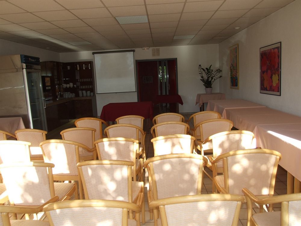 Nestor Hotel Gap Et Restaurant Екстериор снимка