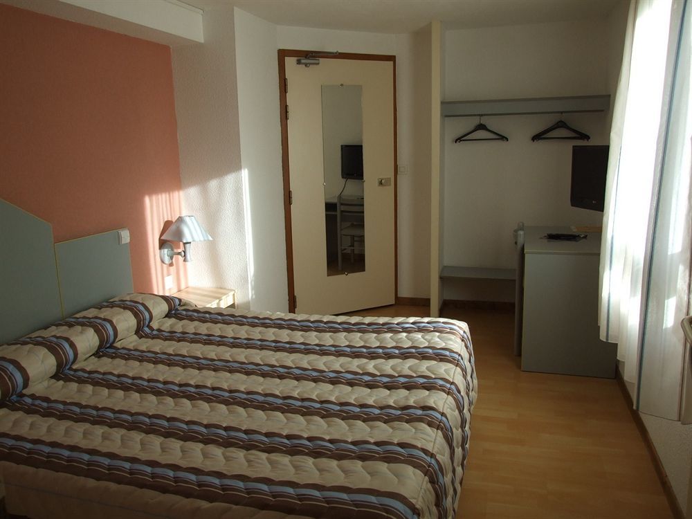 Nestor Hotel Gap Et Restaurant Екстериор снимка